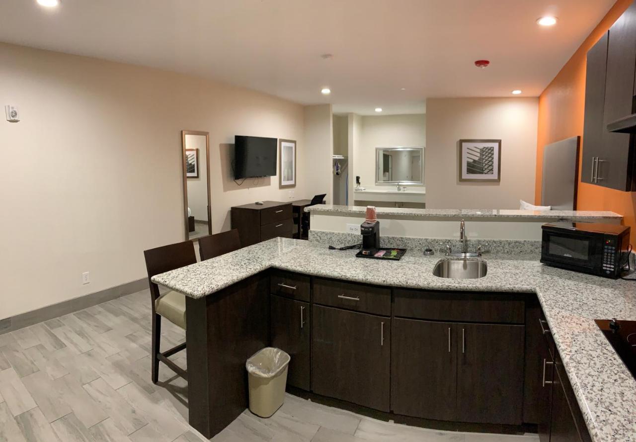 Scottish Inn & Suites - Iah Airport ハンブル エクステリア 写真